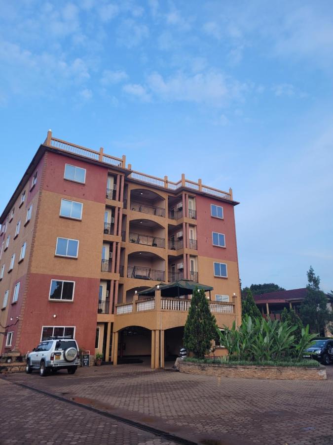 Glory Summit Hotel Hoima Екстериор снимка
