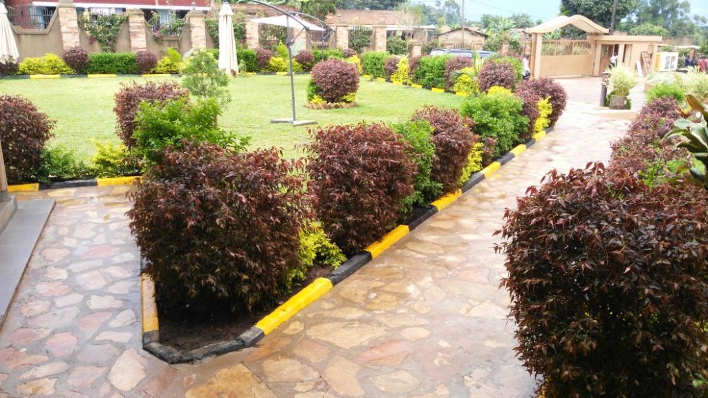 Glory Summit Hotel Hoima Екстериор снимка